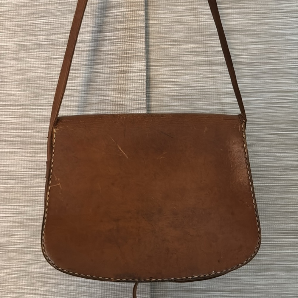 Vintage hand tooled leather purse - Picture 5 of 5
